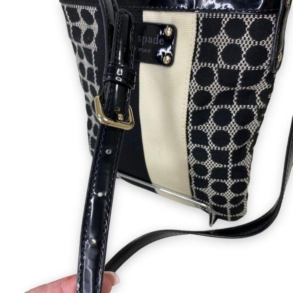 Kate Spade -Black/Cream Geometric Crossbody - Picture 5 of 13